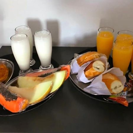 Hotel Cavalo Marinho Suites Caraguatatuba Bagian luar foto